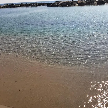 Appartement Casa Vacanze Rose Rosse San Remo